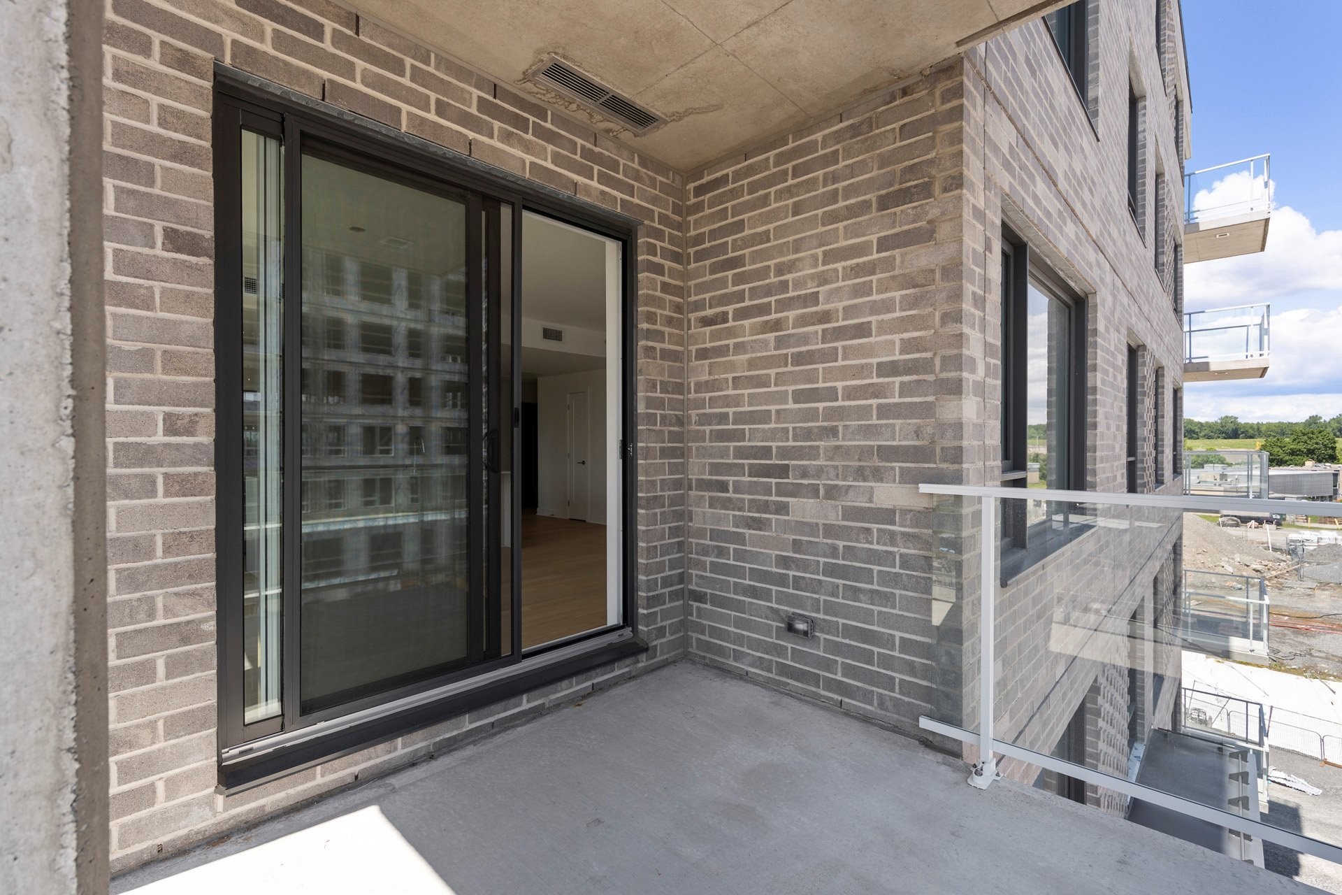 









138


Rue Léo-Major

, 404,
Sainte-Anne-de-Bellevue,




QC
H9X0C2


