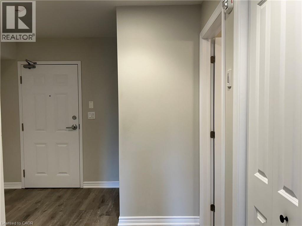 












992 WINDHAM CENTRE Road Unit# 1

,
Windham Centre,




Ontario
N0E2A0

