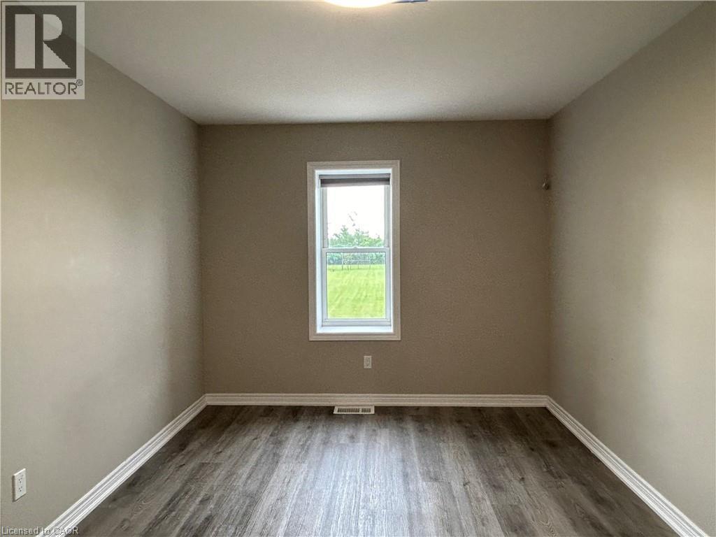 












992 WINDHAM CENTRE Road Unit# 1

,
Windham Centre,




Ontario
N0E2A0

