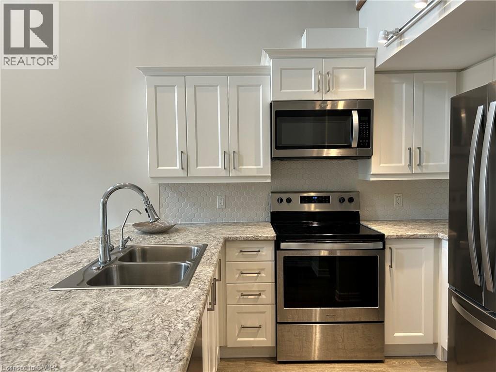 












992 WINDHAM CENTRE Road Unit# 1

,
Windham Centre,




Ontario
N0E2A0

