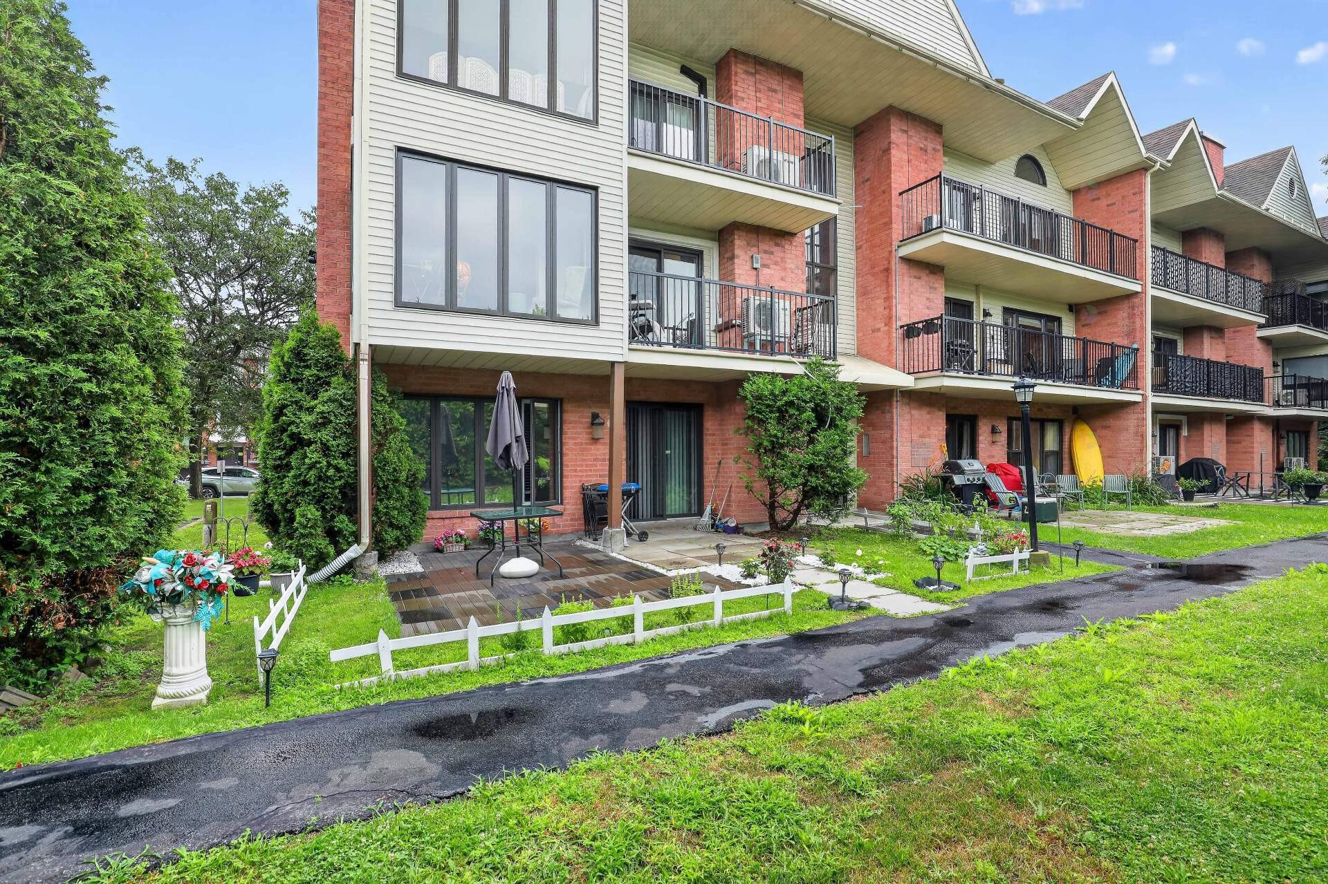 









29


Rue de Toulouse

, D,
Gatineau (Gatineau),




QC
J8T7X8

