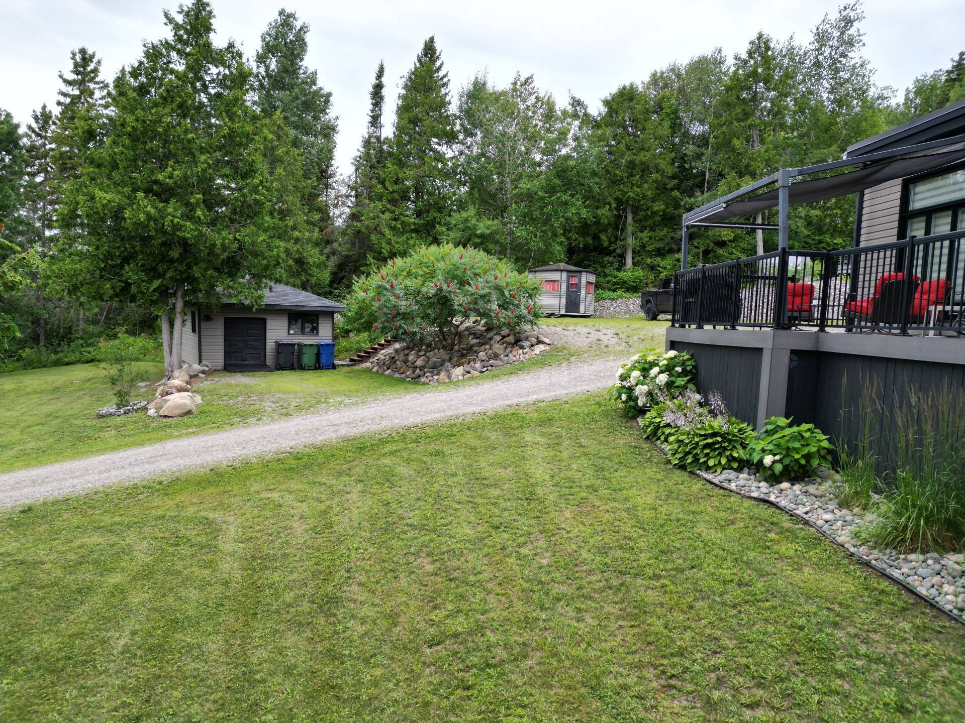 









886


Ch. du Royaume-des-Cèdres

,
Saint-Bruno-de-Guigues,




QC
J0Z2G0

