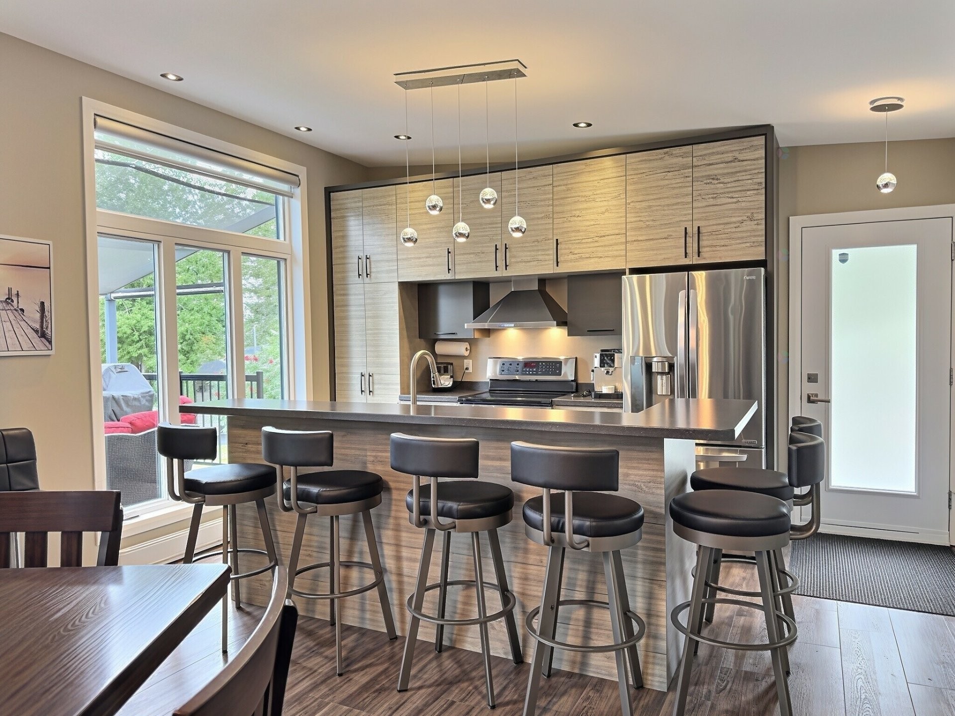 









886


Ch. du Royaume-des-Cèdres

,
Saint-Bruno-de-Guigues,




QC
J0Z2G0

