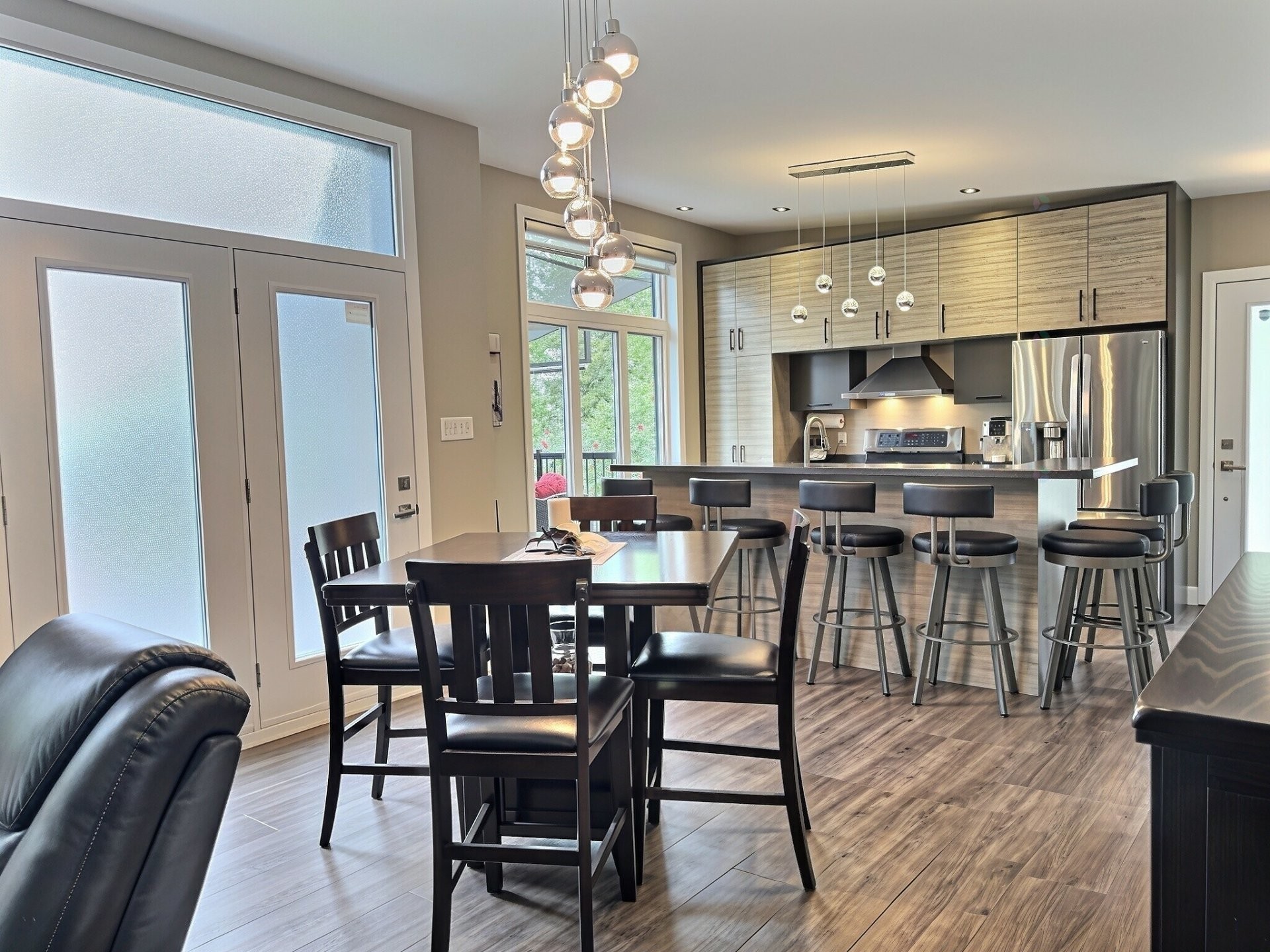 









886


Ch. du Royaume-des-Cèdres

,
Saint-Bruno-de-Guigues,




QC
J0Z2G0

