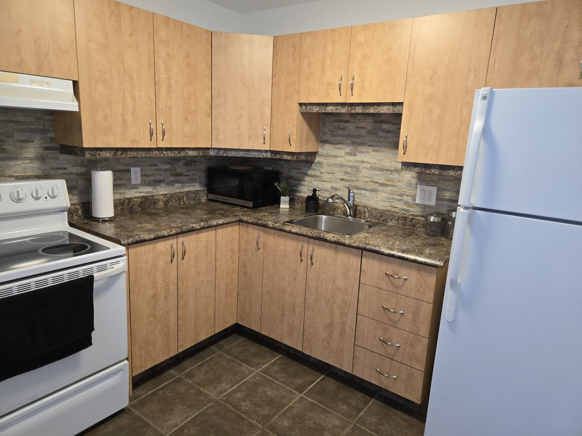 









389


Boul. des Grives

, 1,
Gatineau (Hull),




QC
J9A0E4

