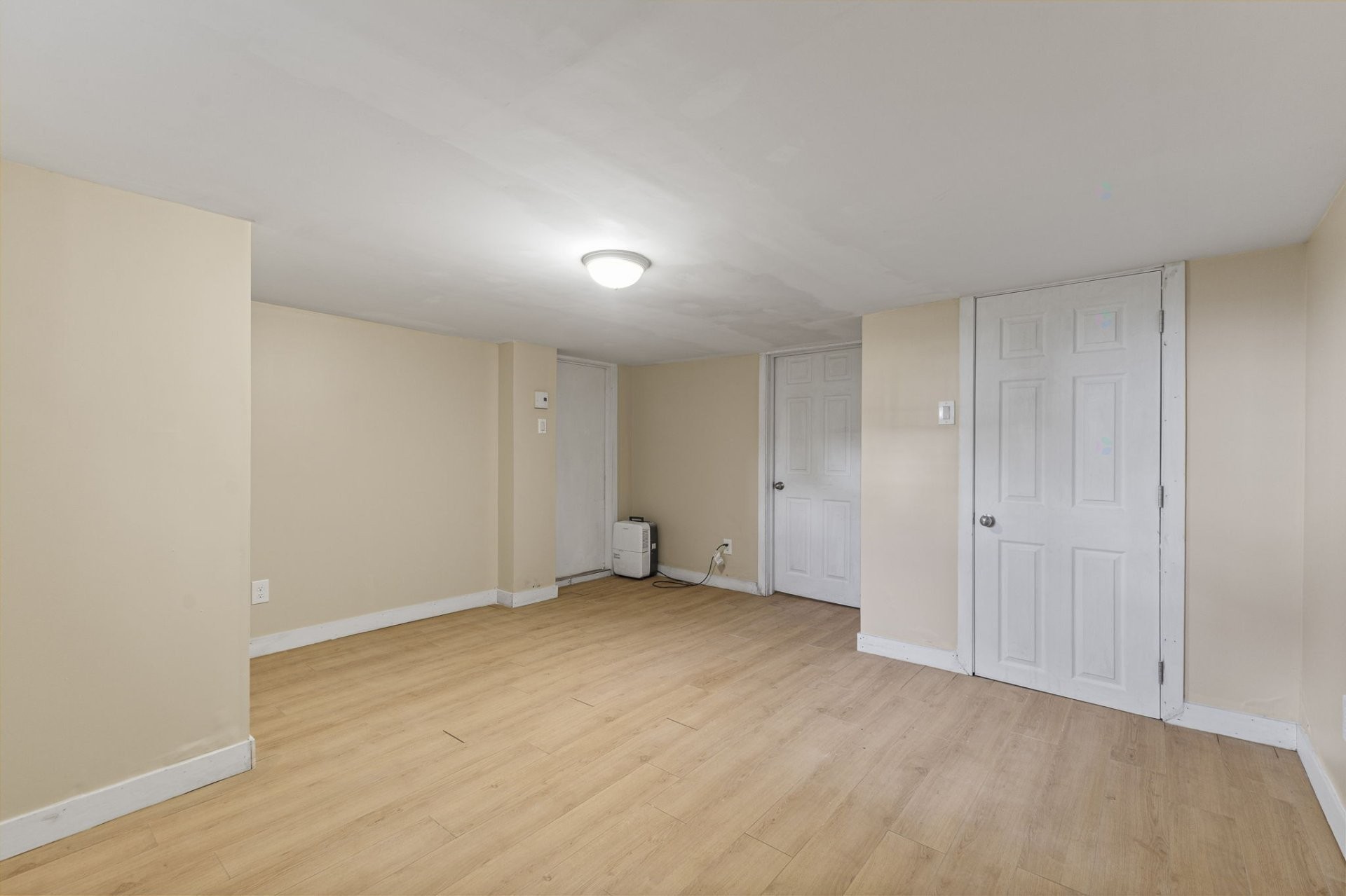 









354


Rue Mondoux

,
Gatineau (Gatineau),




QC
J8P5X6

