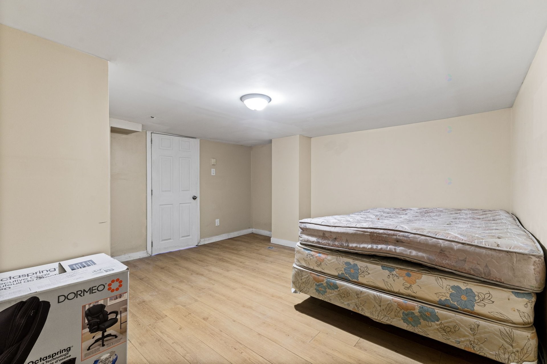 









354


Rue Mondoux

,
Gatineau (Gatineau),




QC
J8P5X6

