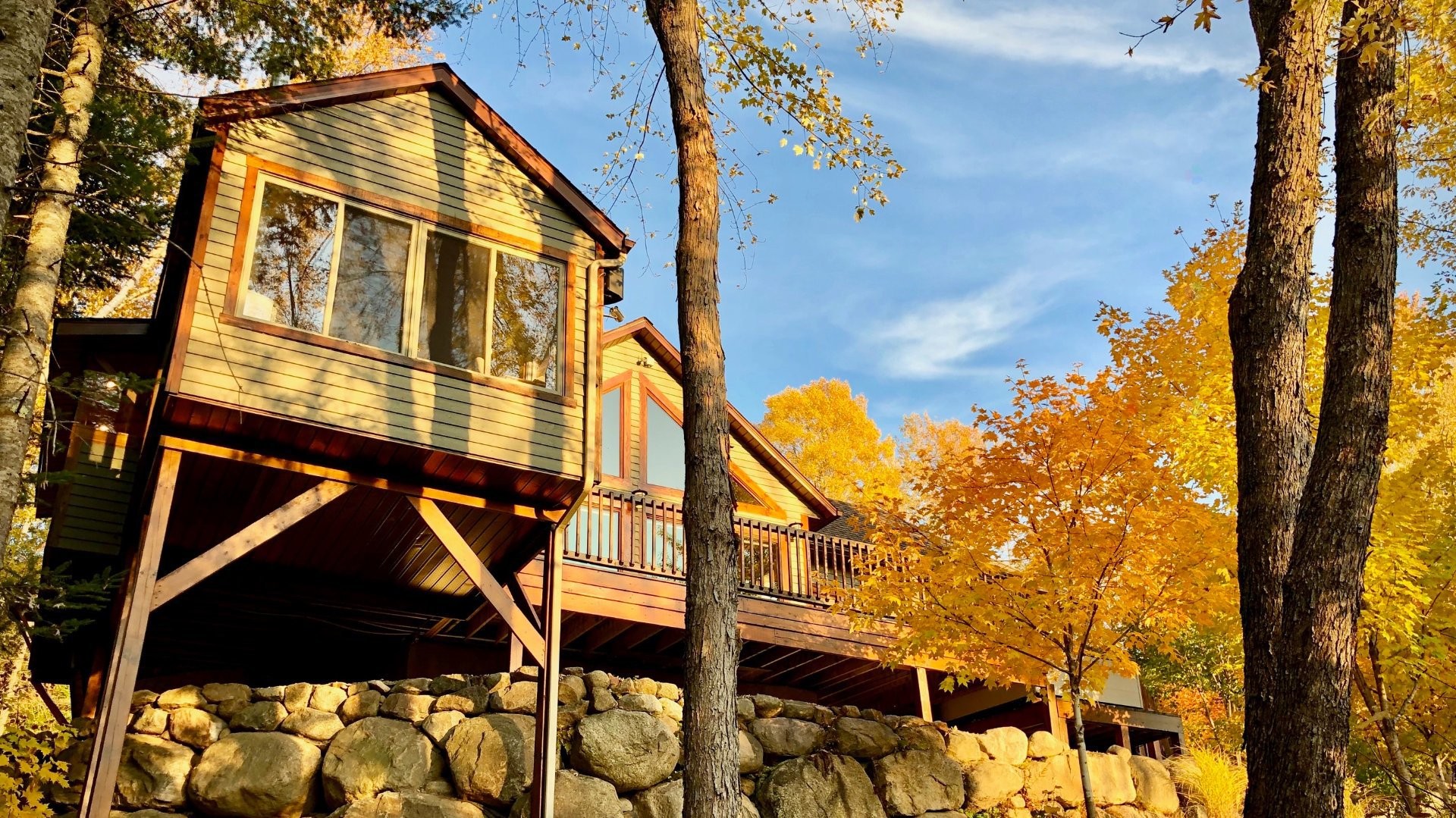 









3385


Ch. du Lac-Supérieur

,
Lac-Supérieur,




QC
J0T1P0

