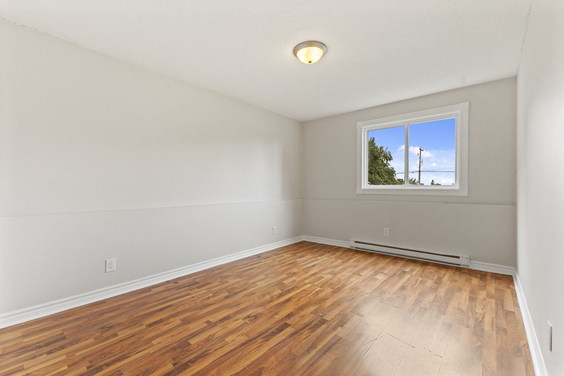 









90


Ch. Eardley

, 104,
Gatineau (Aylmer),




QC
J9H4K2

