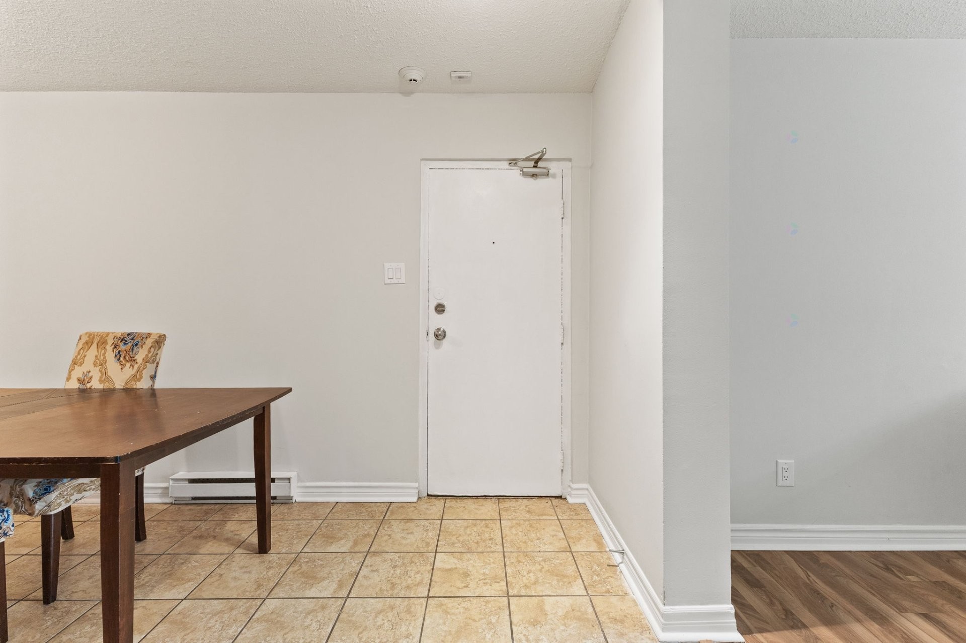 









90


Ch. Eardley

, 104,
Gatineau (Aylmer),




QC
J9H4K2

