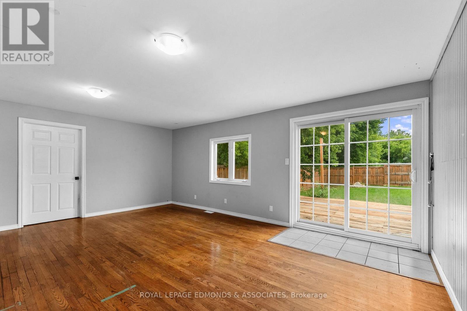 












311 JULIEN STREET

,
Pembroke,




Ontario
K8A3P6

