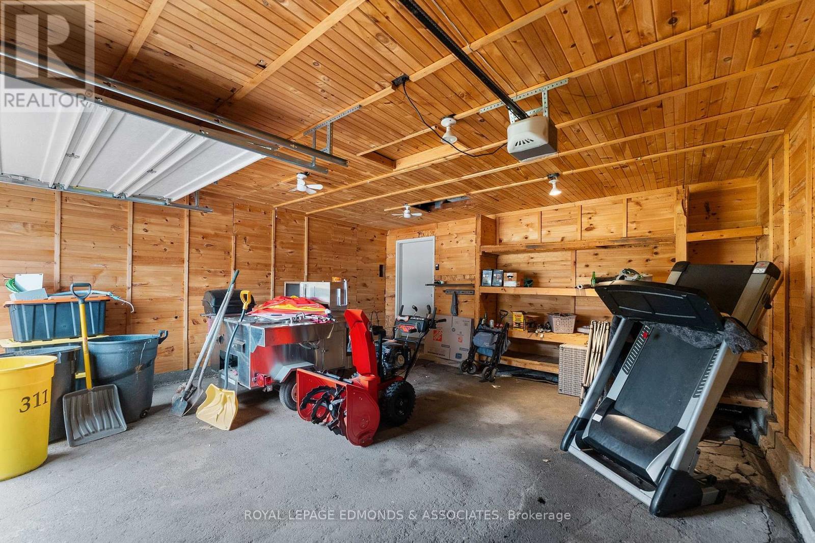












311 JULIEN STREET

,
Pembroke,




Ontario
K8A3P6

