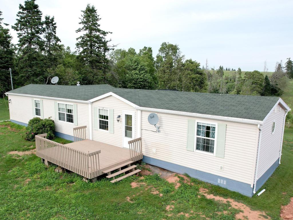 












2308 MAPLPEWOOD Road

,
Kellys Cross,




PE
C0A 1Y0

