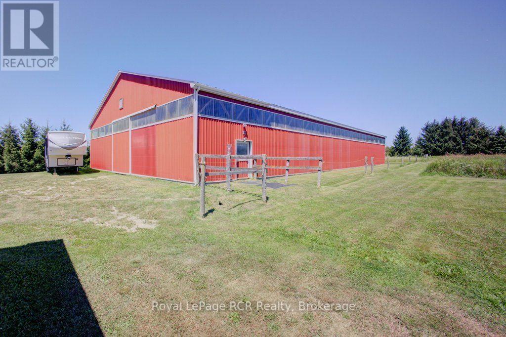 












7195 SIXTEENTH LINE

,
Mapleton,







Ontario
N0G1A0


