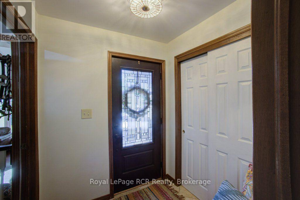 












7195 SIXTEENTH LINE

,
Mapleton,







Ontario
N0G1A0

