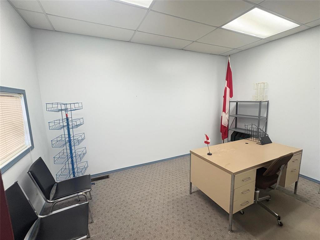 












15 Maple Avenue E

,
Hamiota,




Manitoba
R0M0T0

