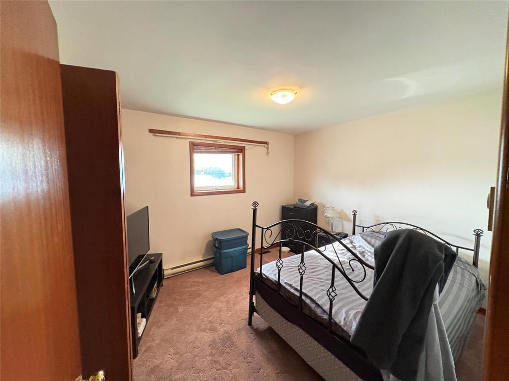 












15 Maple Avenue E

,
Hamiota,




Manitoba
R0M0T0

