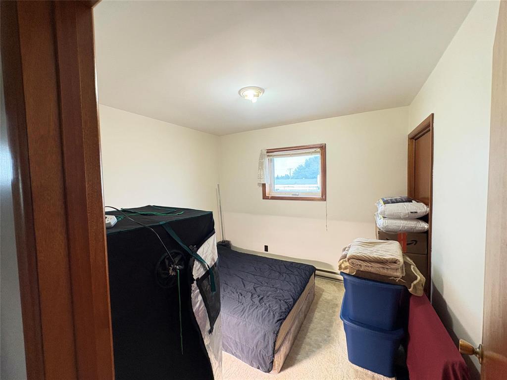 












15 Maple Avenue E

,
Hamiota,




Manitoba
R0M0T0

