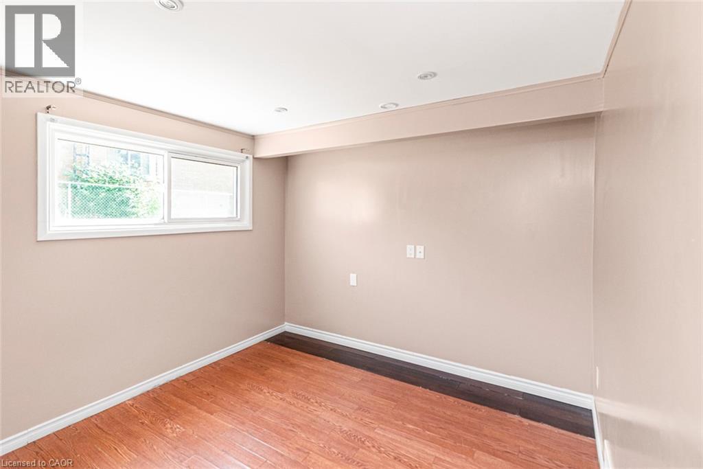 












100 MOUNTAIN Avenue N

,
Hamilton,




Ontario
L8G3P7

