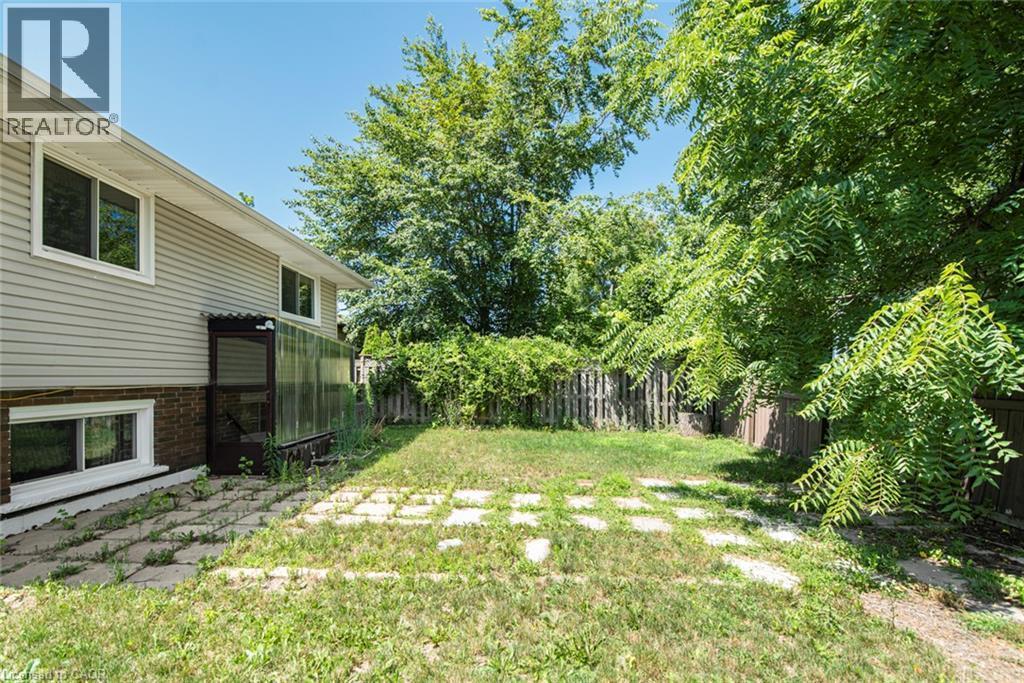 












100 MOUNTAIN Avenue N

,
Hamilton,




Ontario
L8G3P7

