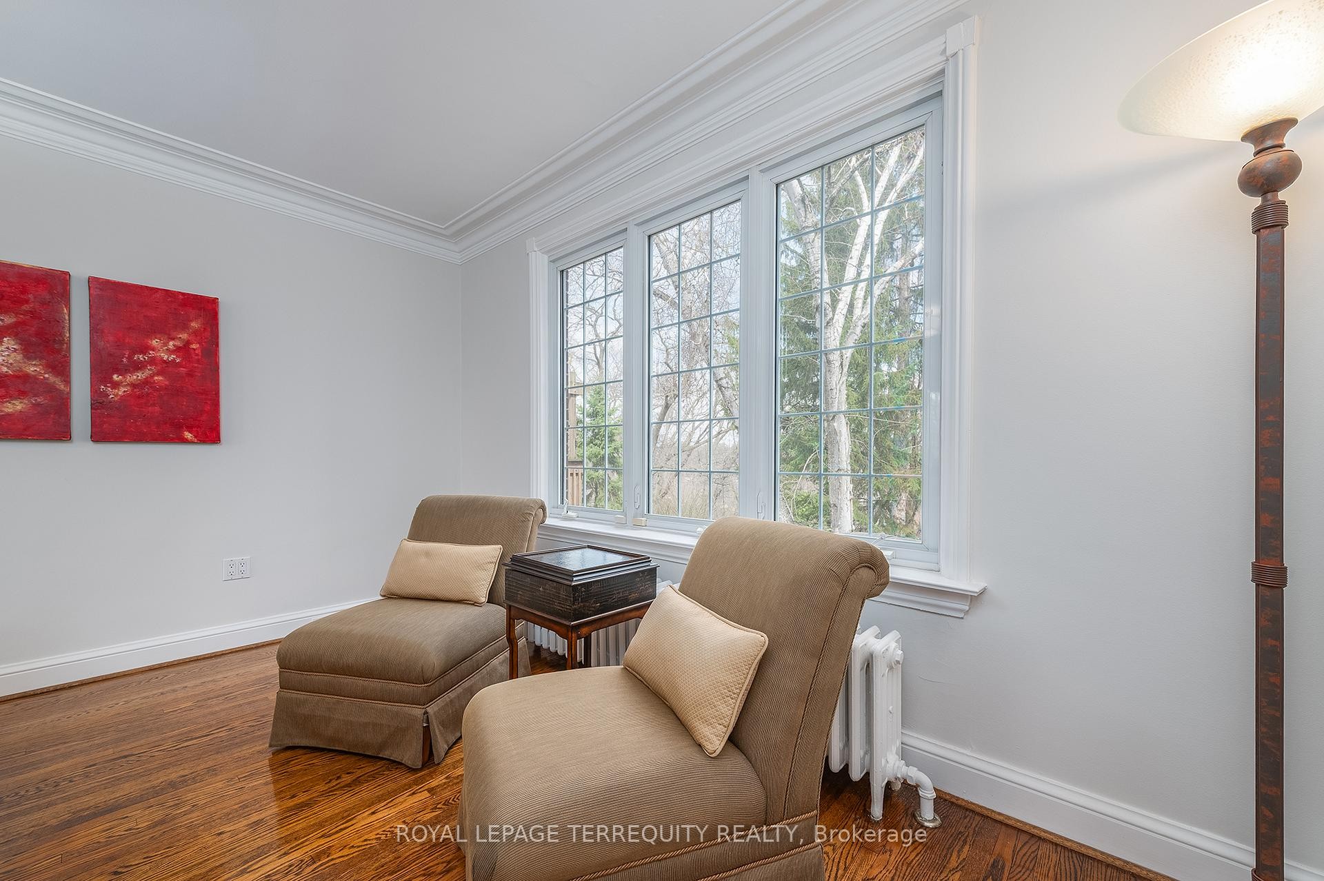 









223


Riverside

Drive,
Toronto,




ON
M6S 4A8

