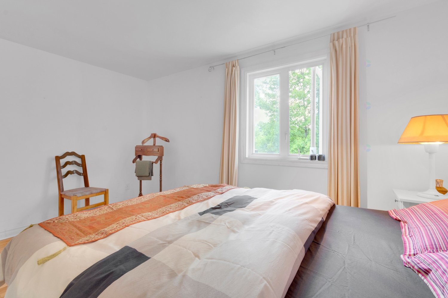 









1018


Ch. des Nations

,
Sainte-Anne-des-Lacs,




QC
J0R1B0

