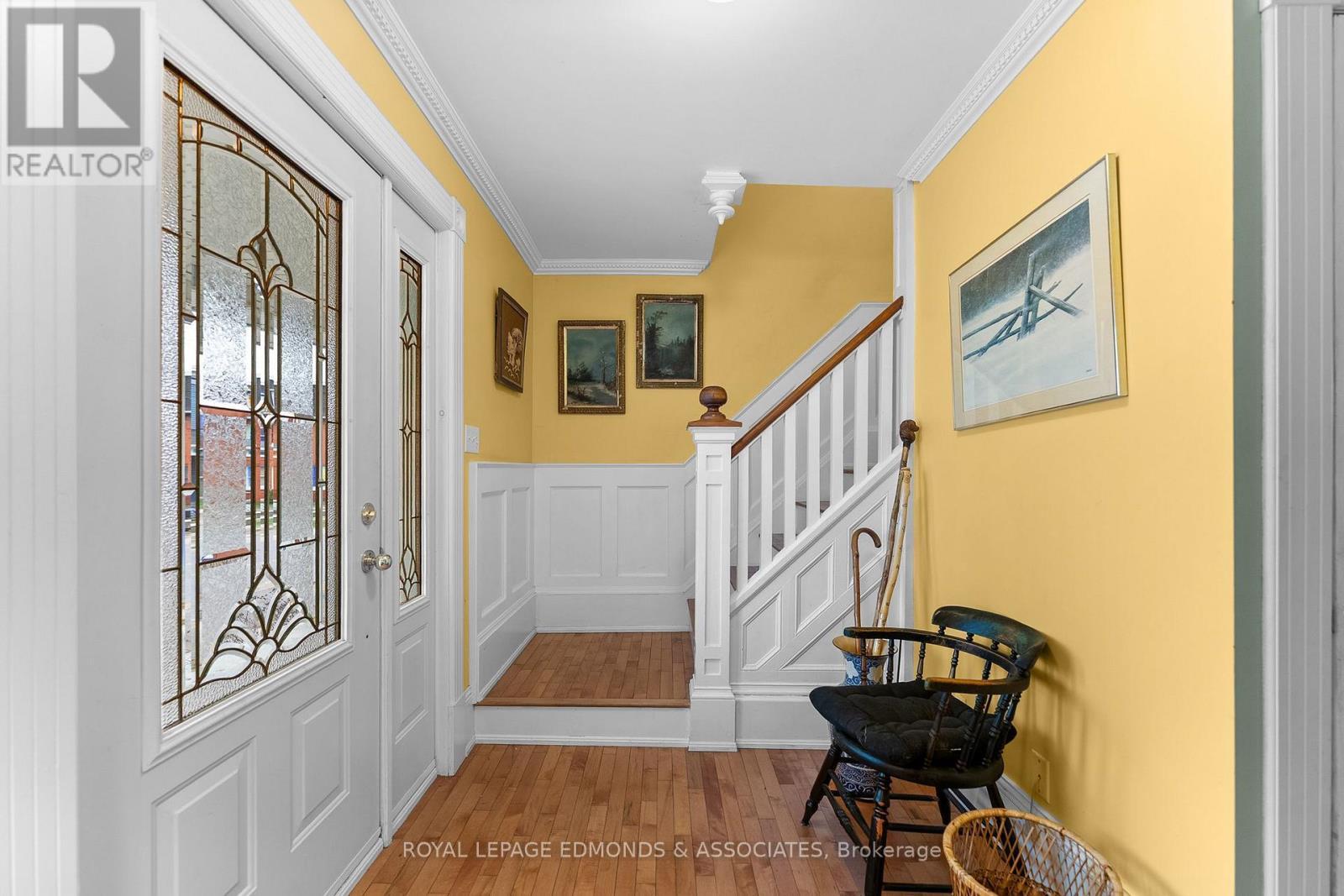 












146 MARY STREET

,
Pembroke,




Ontario
K8A5V6

