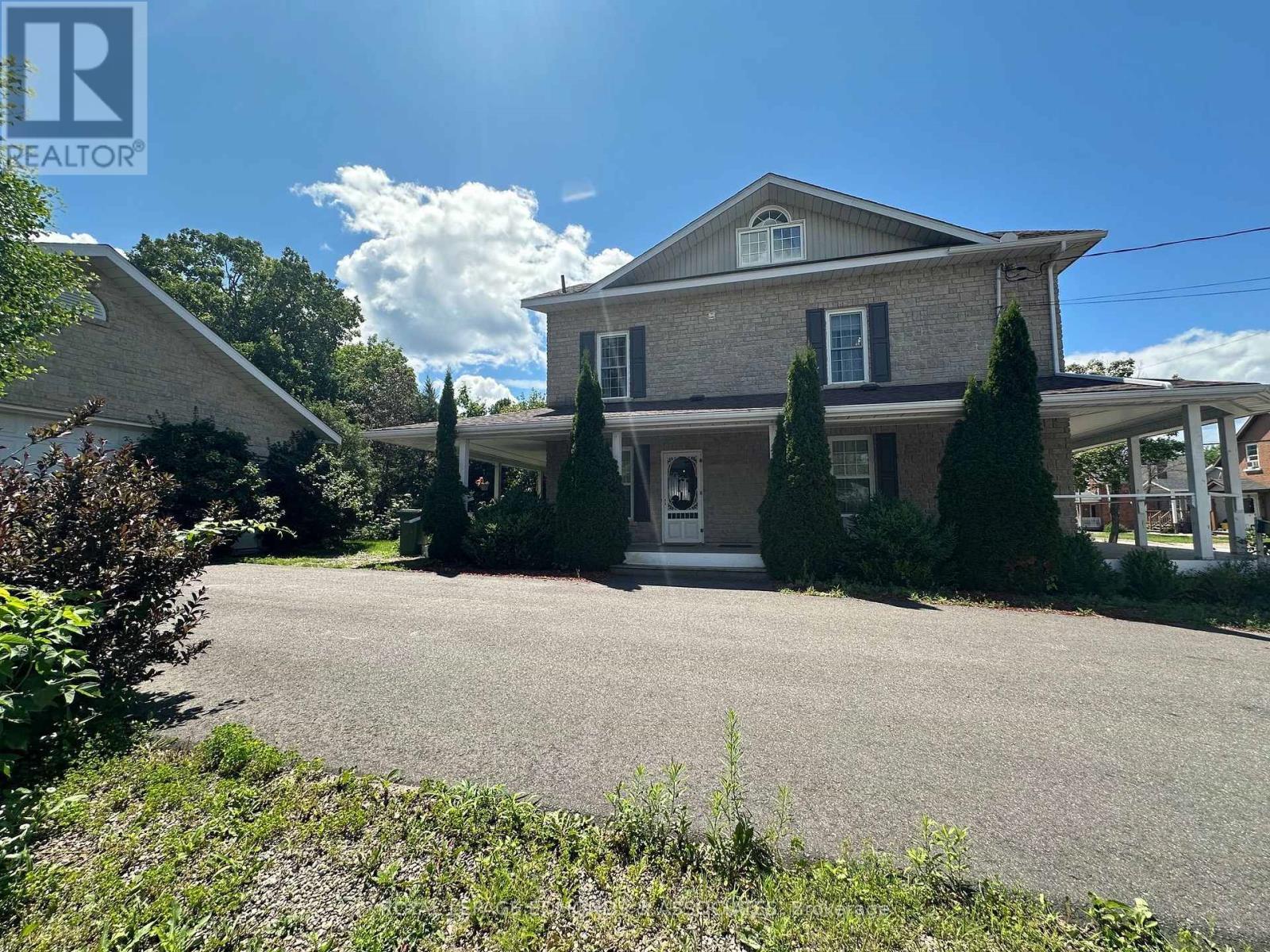 












146 MARY STREET

,
Pembroke,




Ontario
K8A5V6

