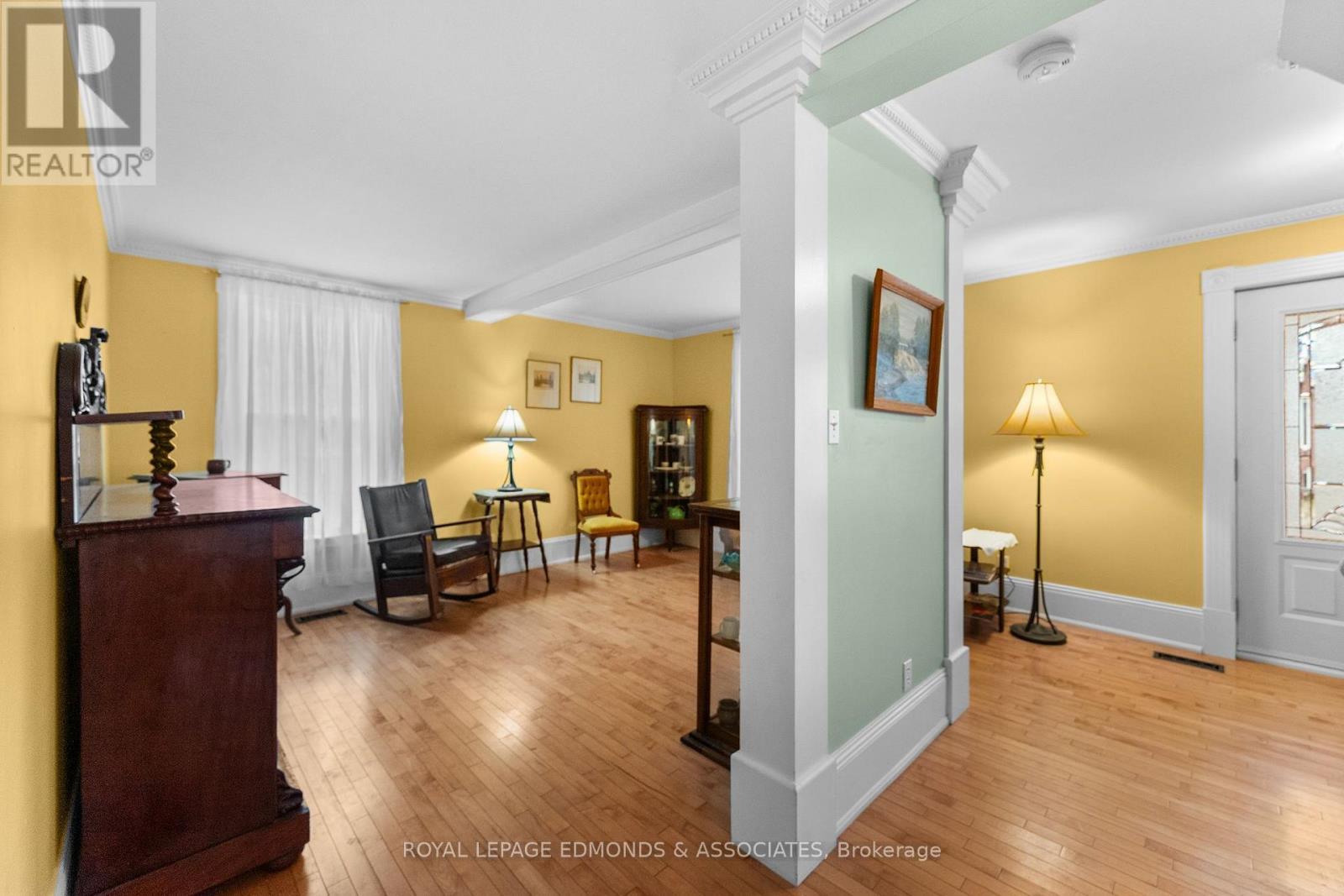 












146 MARY STREET

,
Pembroke,




Ontario
K8A5V6

