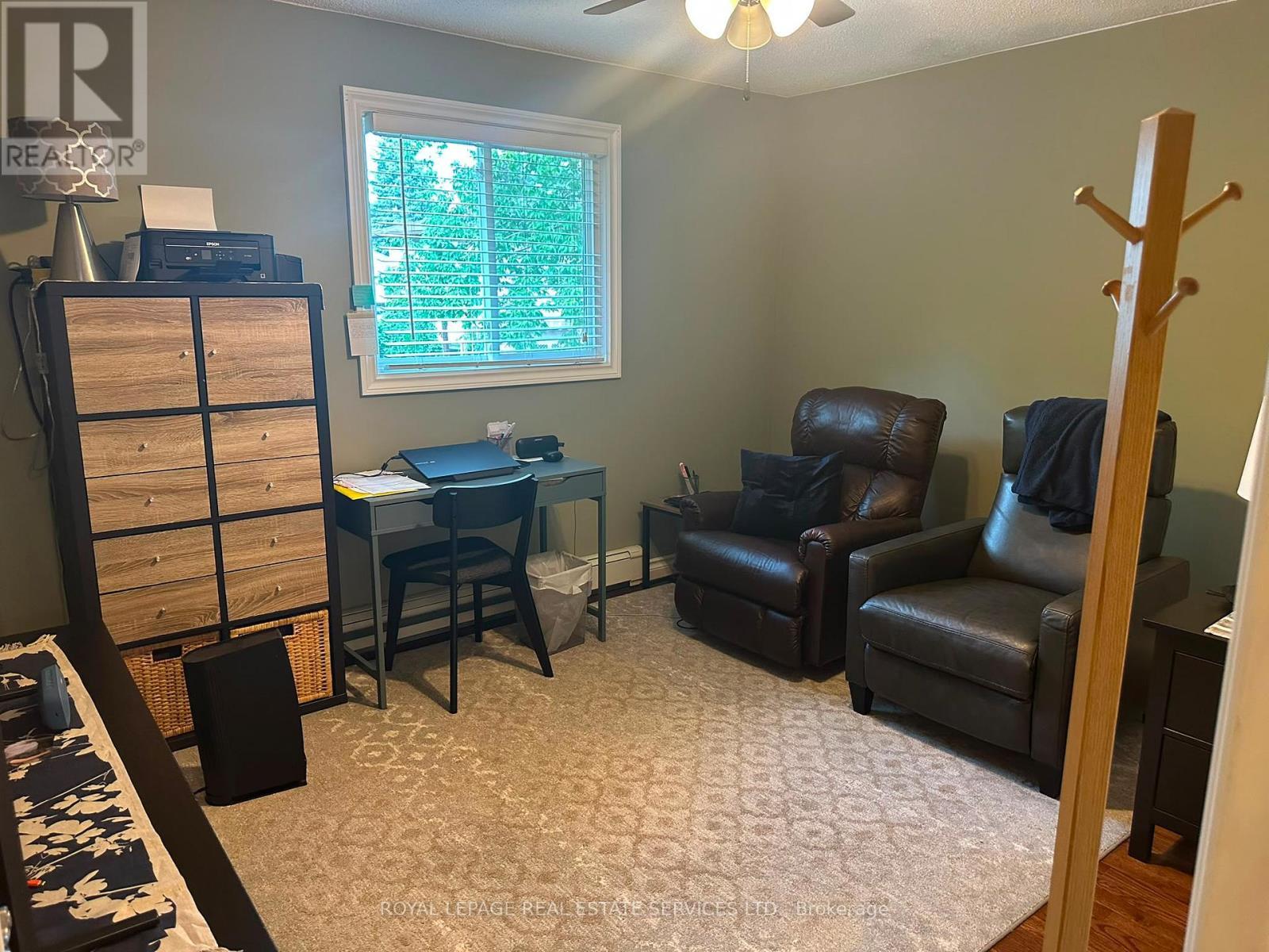 












UPPER - 172 QUEEN STREET

,
New Tecumseth,




Ontario
L9R1K2

