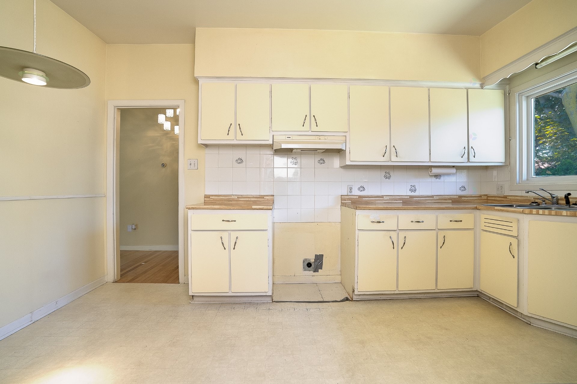 









61


Rue Pendale

,
Longueuil (Greenfield Park),




QC
J4V2V9

