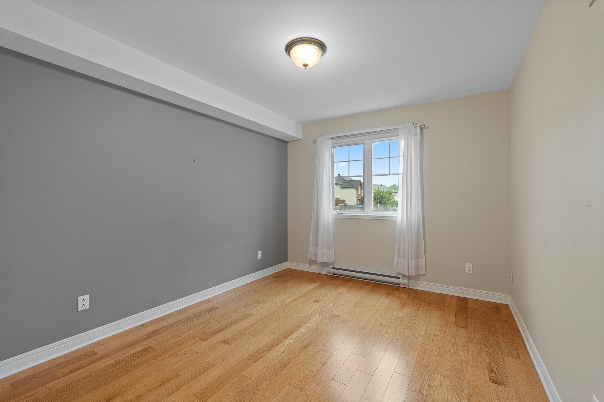 









49


Rue de la Seigneurie

, 2C,
Pincourt,




QC
J7W0M9


