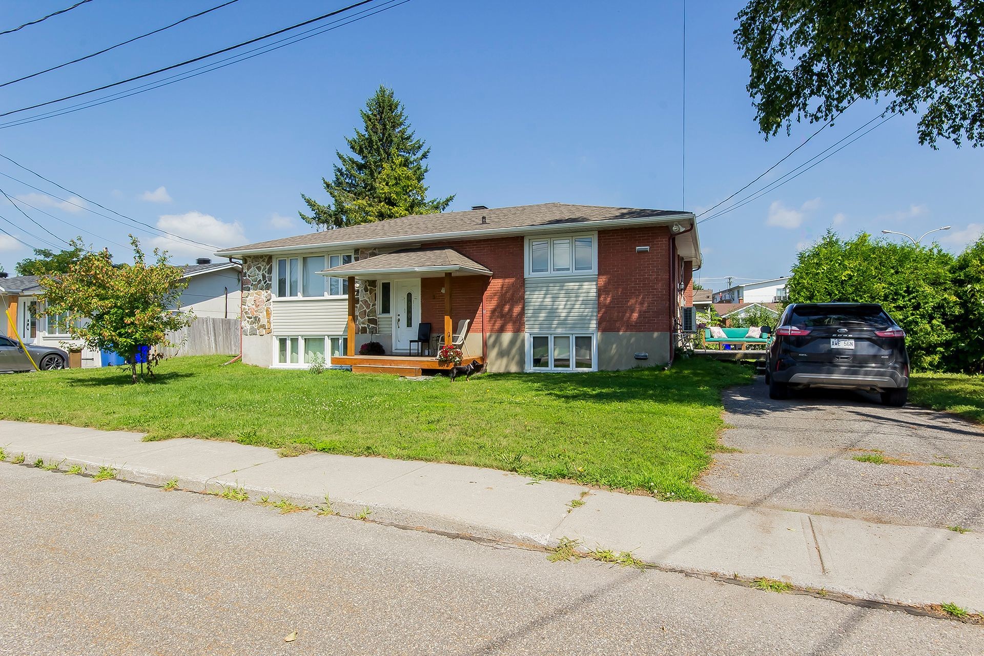 









3


Rue Aldège-Clément

,
Gatineau (Masson-Angers),




QC
J8M1E3

