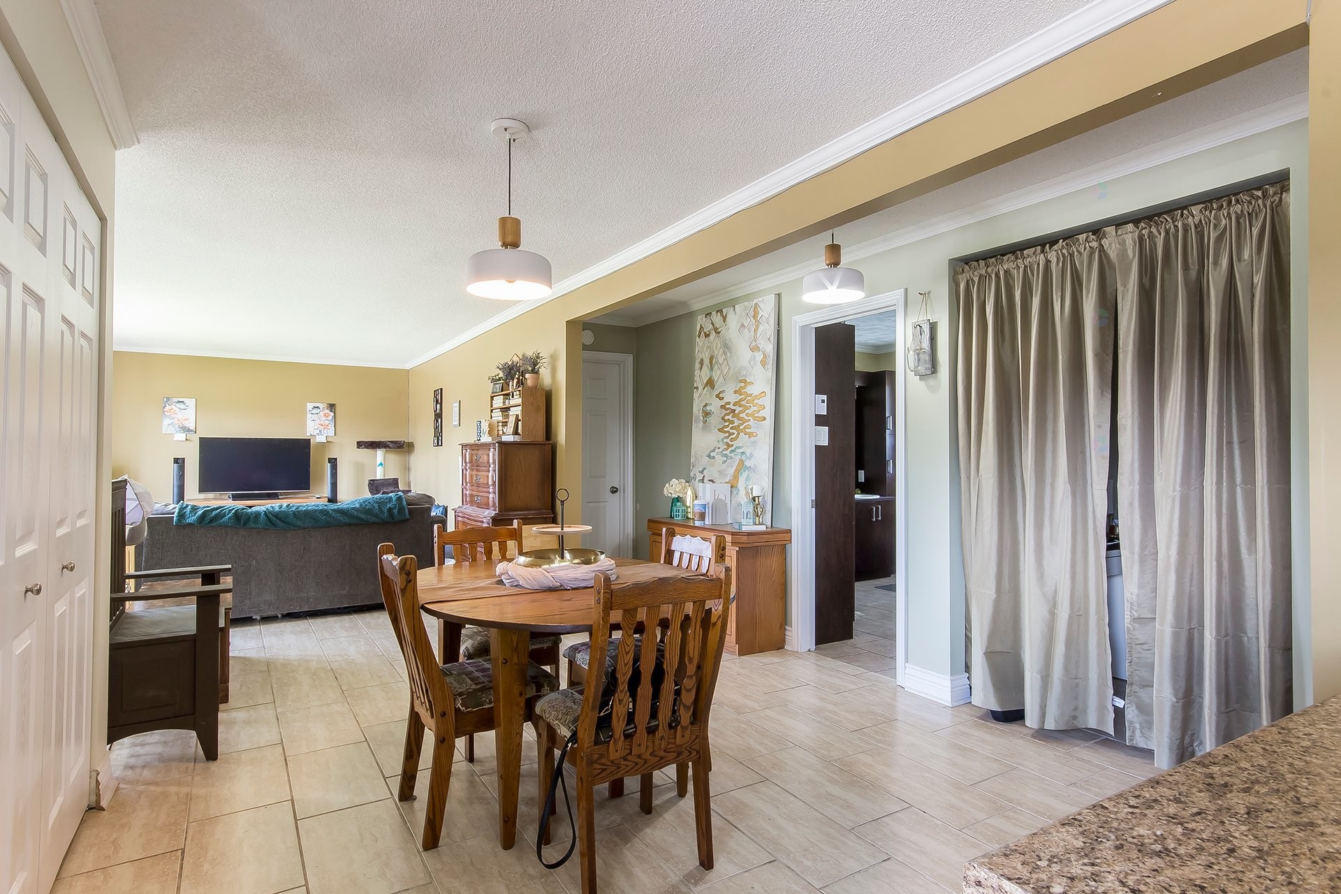 









3


Rue Aldège-Clément

,
Gatineau (Masson-Angers),




QC
J8M1E3

