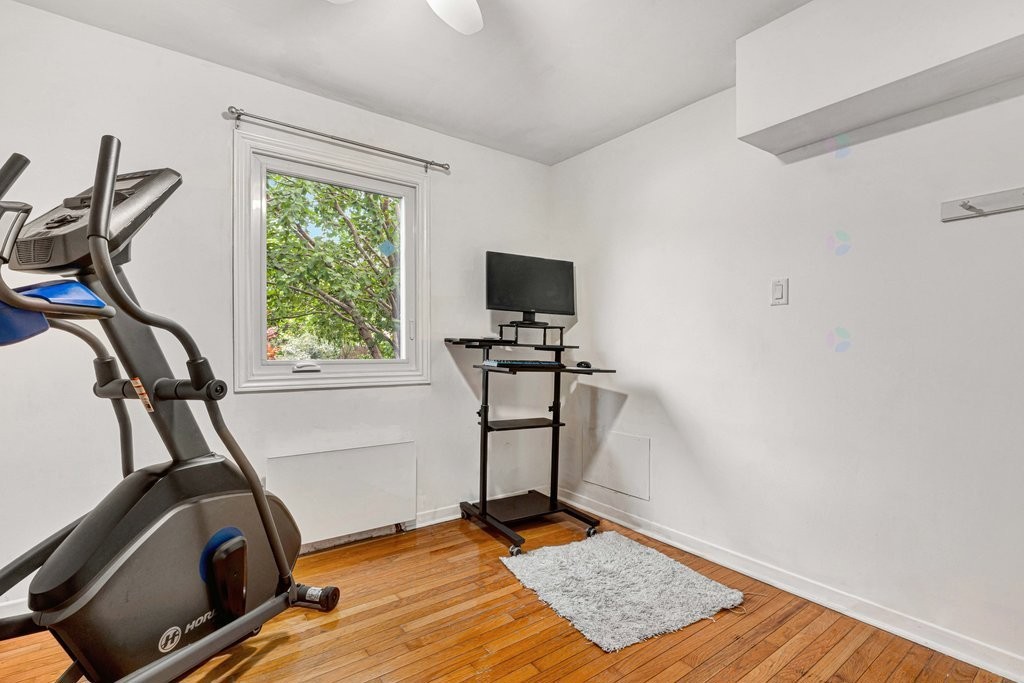 









48


Rue St-Josaphat

,
Gatineau (Gatineau),




QC
J8T3C9

