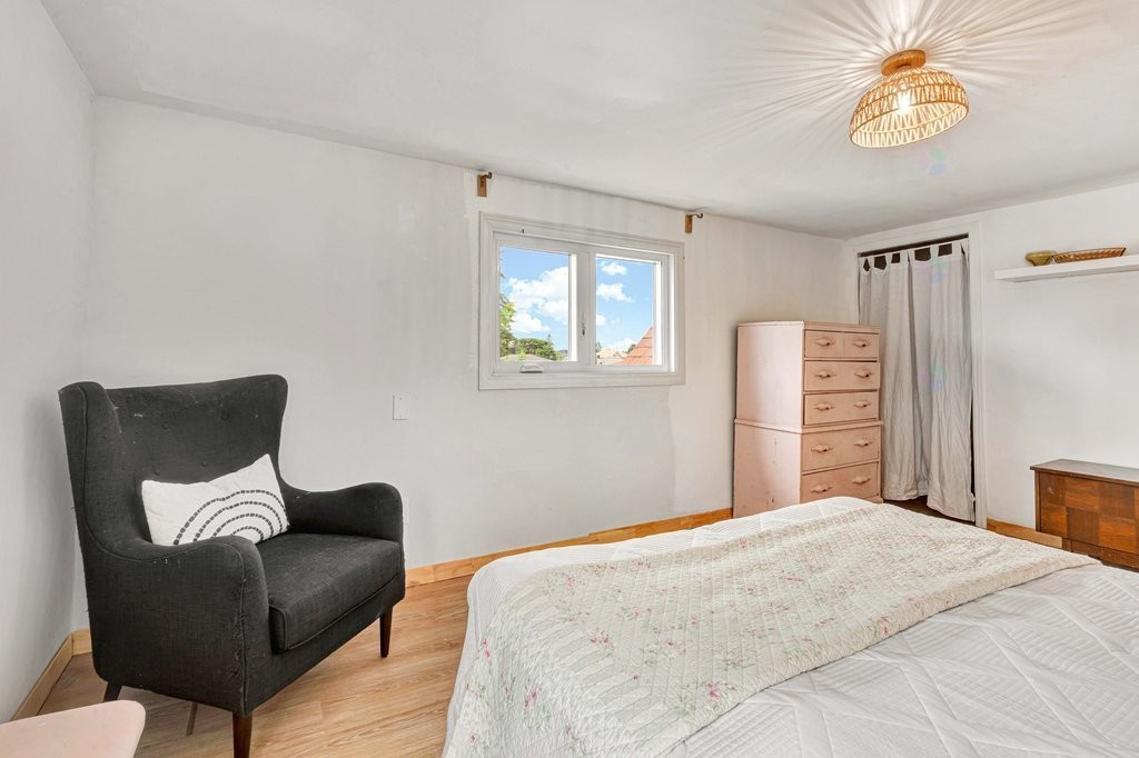 









48


Rue St-Josaphat

,
Gatineau (Gatineau),




QC
J8T3C9

