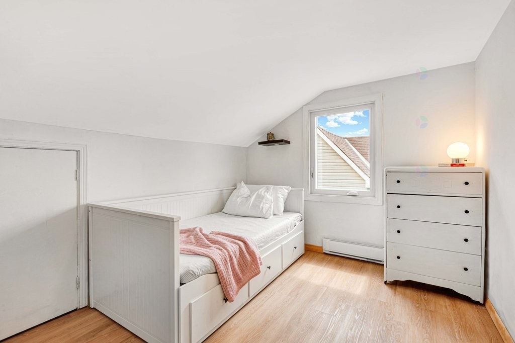 









48


Rue St-Josaphat

,
Gatineau (Gatineau),




QC
J8T3C9

