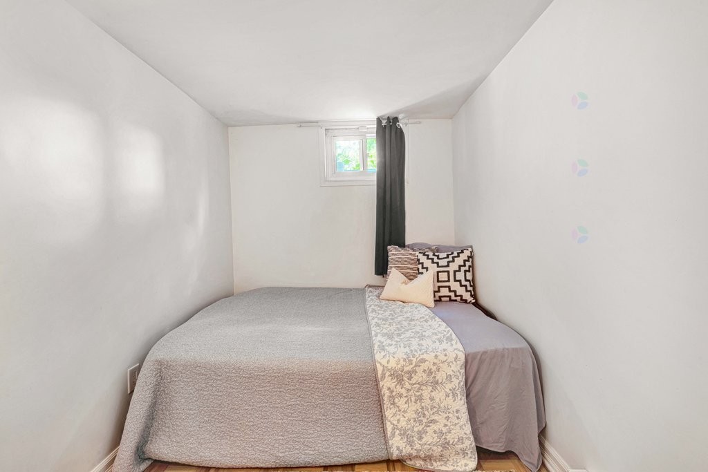









48


Rue St-Josaphat

,
Gatineau (Gatineau),




QC
J8T3C9

