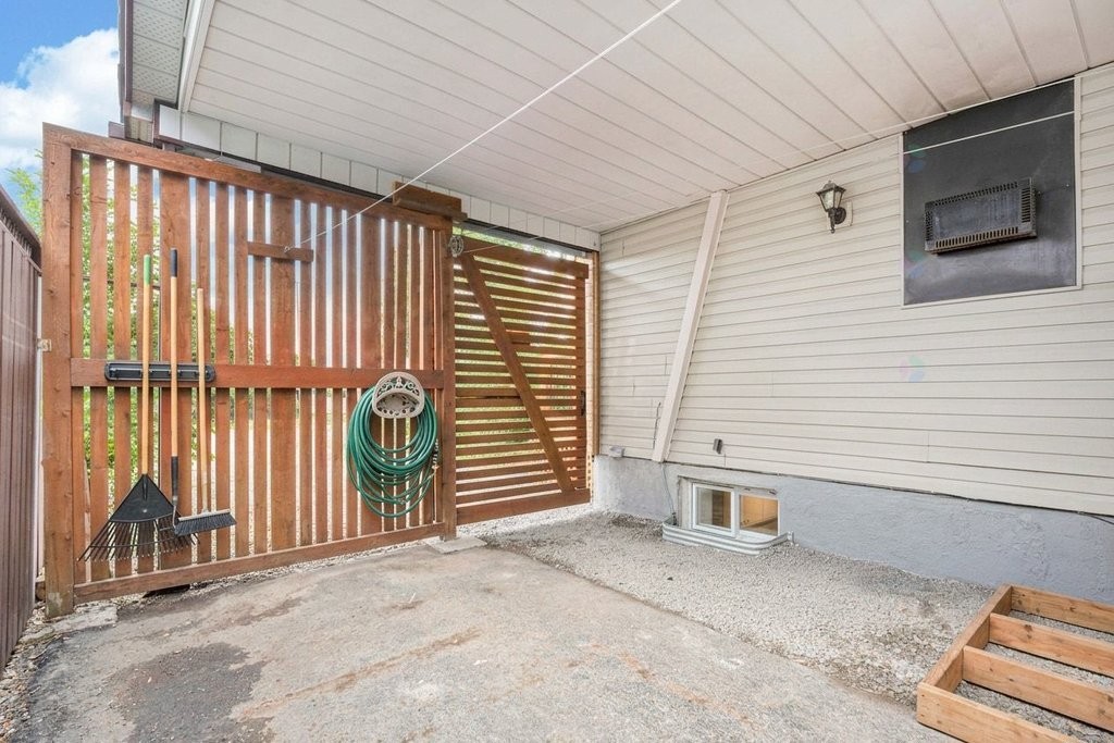 









48


Rue St-Josaphat

,
Gatineau (Gatineau),




QC
J8T3C9

