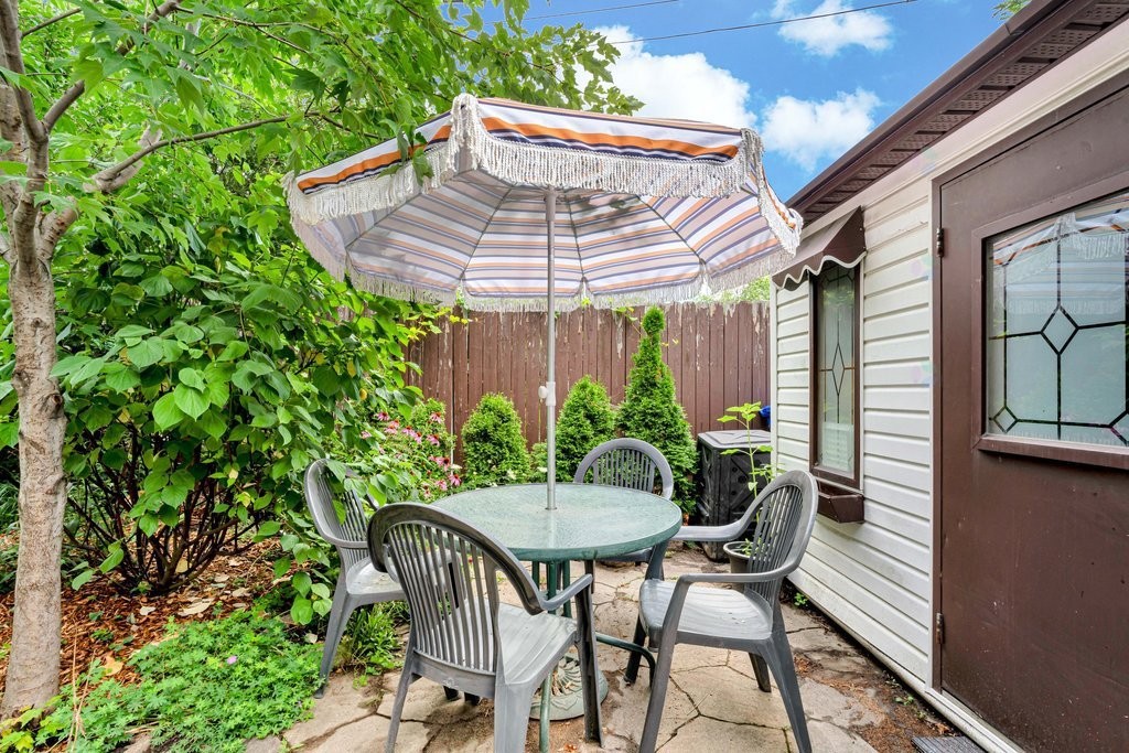 









48


Rue St-Josaphat

,
Gatineau (Gatineau),




QC
J8T3C9

