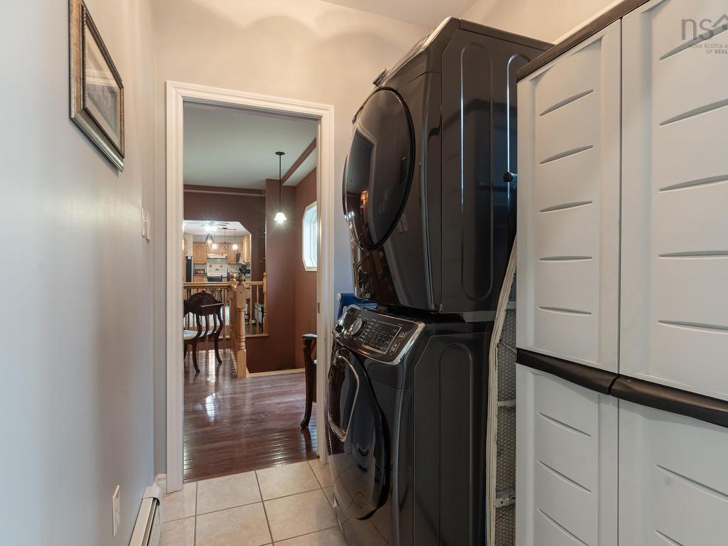 












10 Sylvania Terrace

,
Hammonds Plains,




NS
B3Z 1J1

