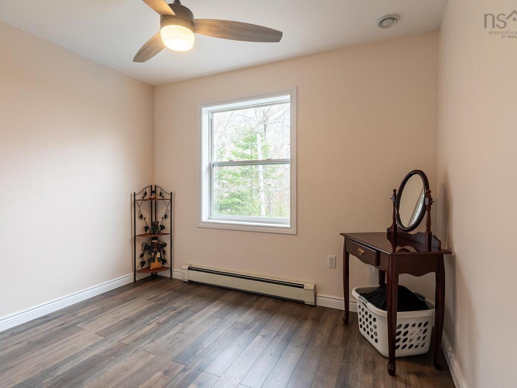 












10 Sylvania Terrace

,
Hammonds Plains,




NS
B3Z 1J1

