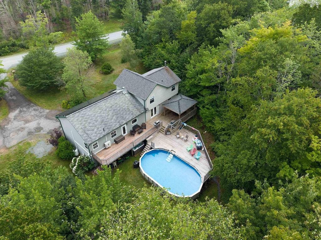 












10 Sylvania Terrace

,
Hammonds Plains,




NS
B3Z 1J1

