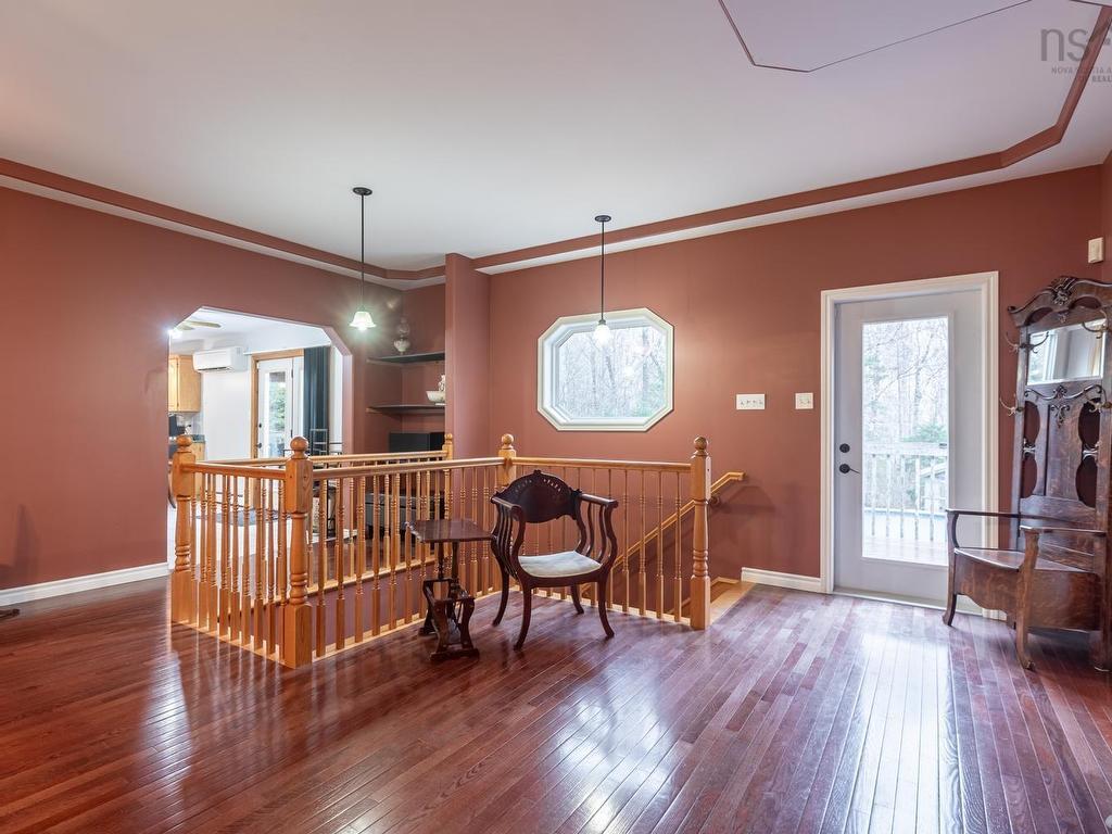 












10 Sylvania Terrace

,
Hammonds Plains,




NS
B3Z 1J1

