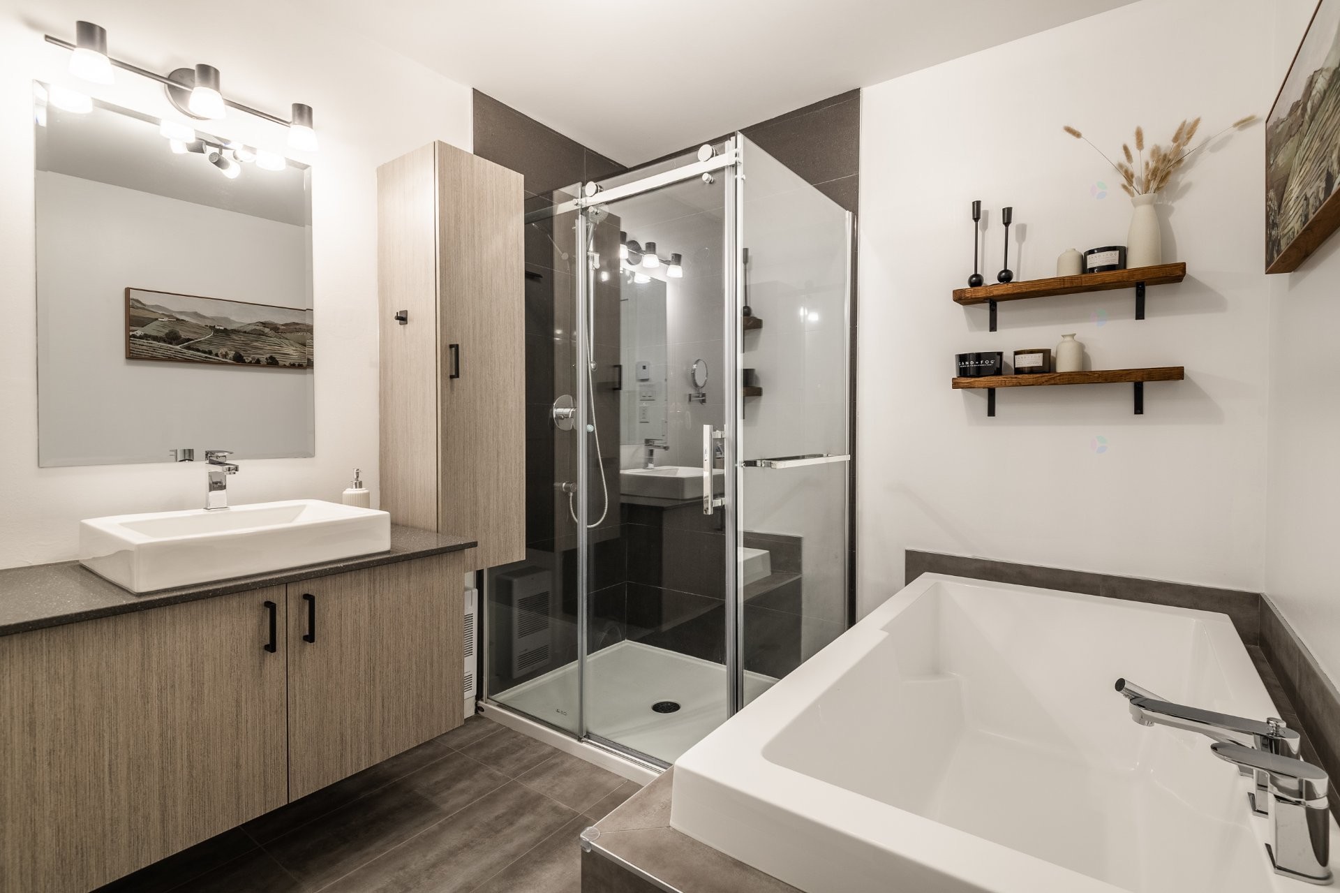 









3657


Rue du Granit

,
Carignan,




QC
J3L0Y5

