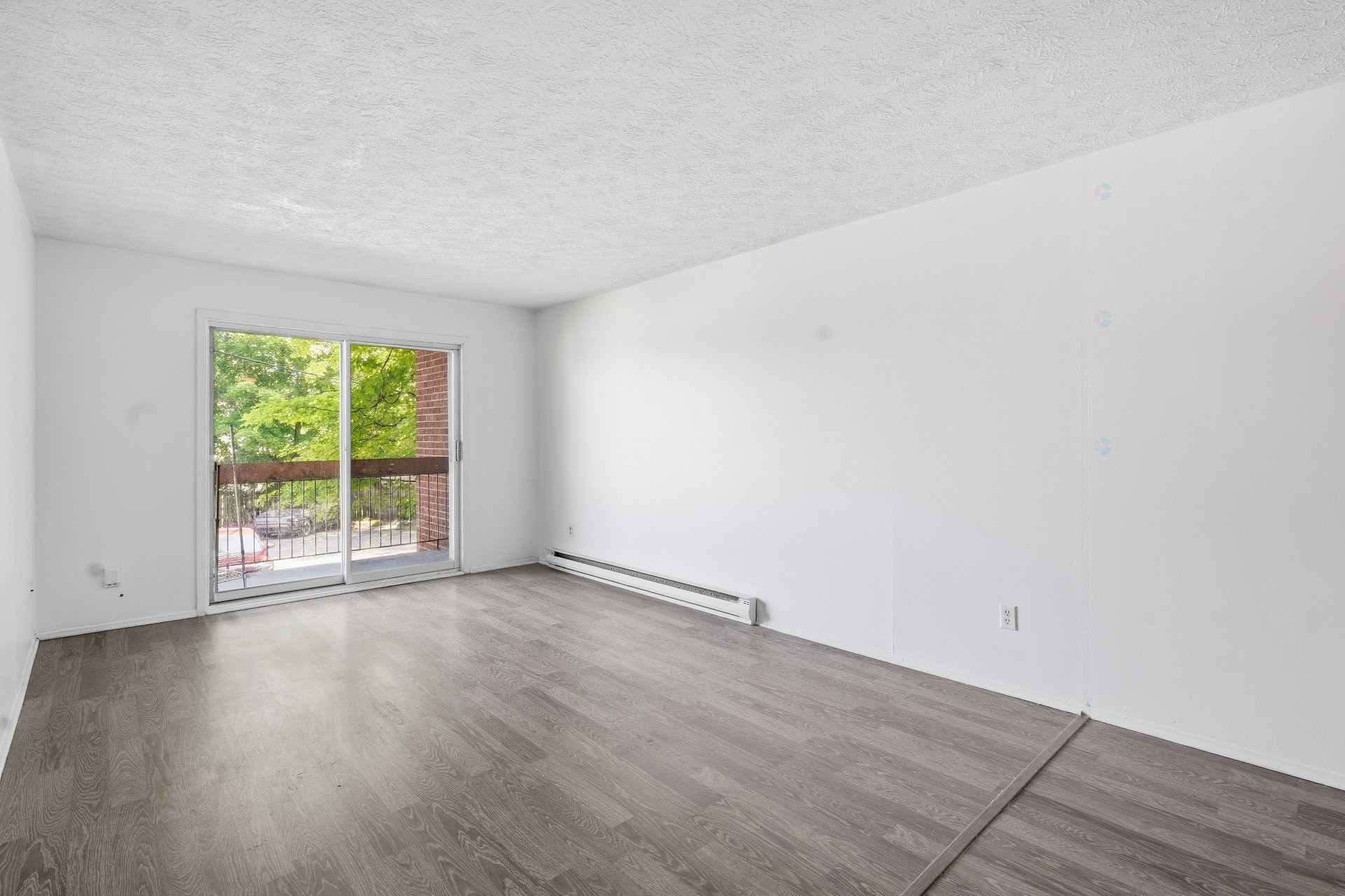









4798


Rue de Gaspé

, 203,
Sherbrooke (Brompton/Rock Forest/Saint-Élie/Deauville),




QC
J1N2G5

