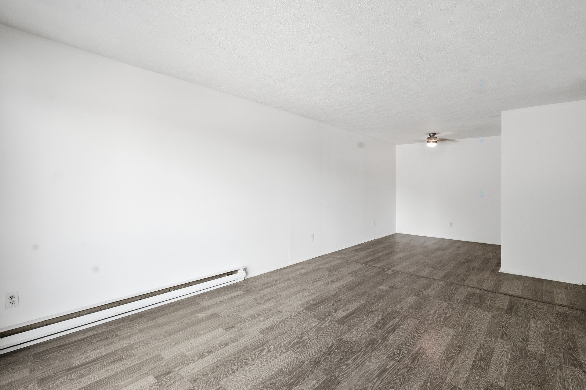









4798


Rue de Gaspé

, 203,
Sherbrooke (Brompton/Rock Forest/Saint-Élie/Deauville),




QC
J1N2G5

