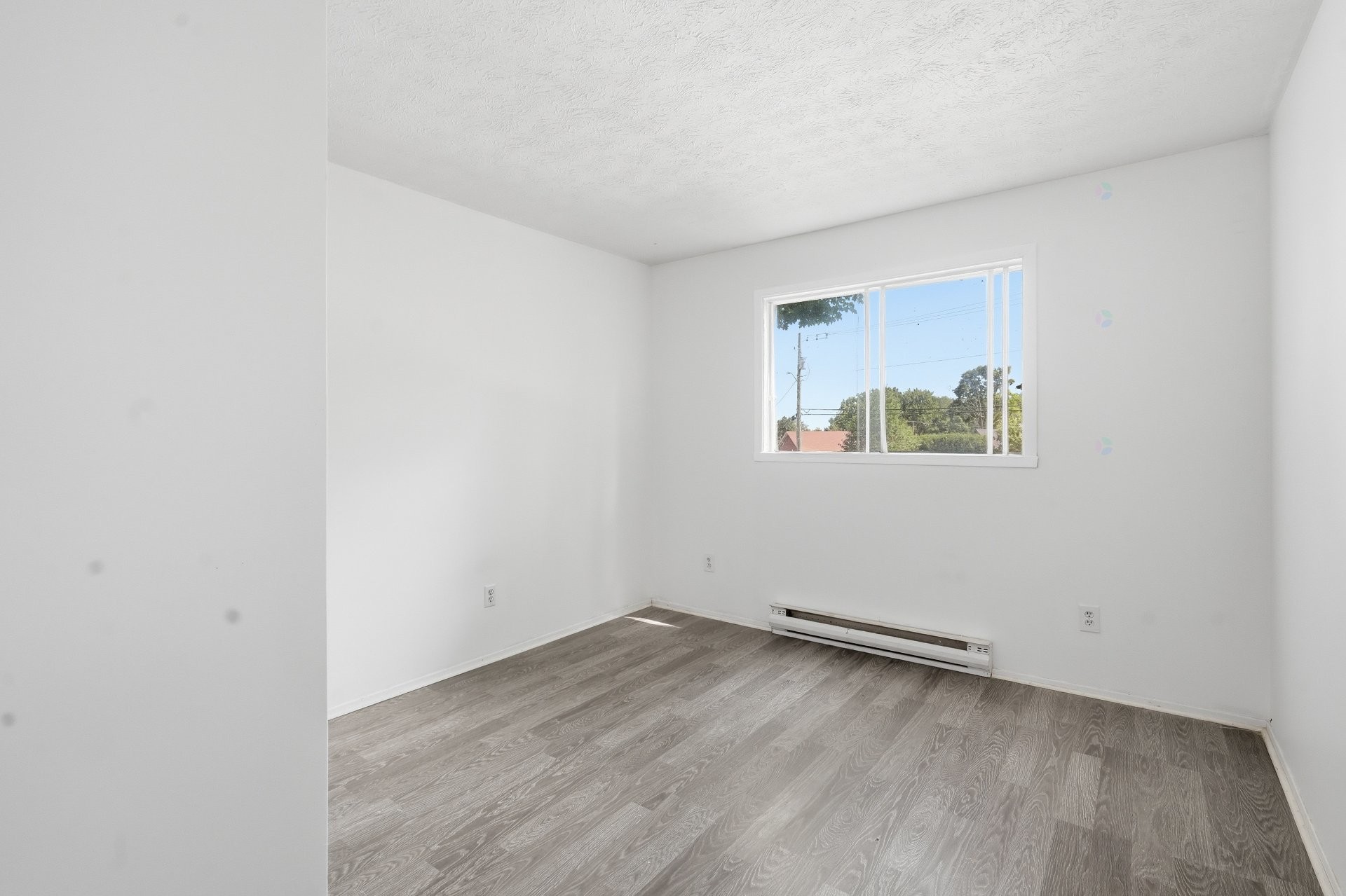 









4798


Rue de Gaspé

, 203,
Sherbrooke (Brompton/Rock Forest/Saint-Élie/Deauville),




QC
J1N2G5

