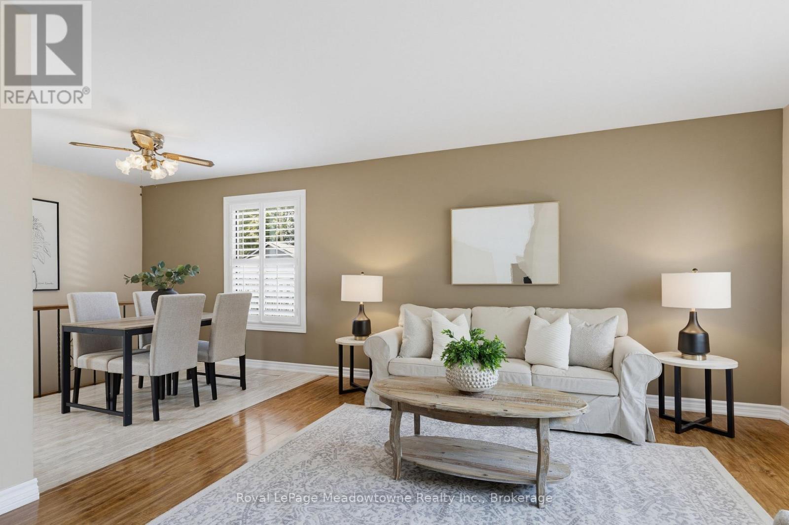 












228 BELL STREET

,
Milton (OM Old Milton),




Ontario
L9T2A9

