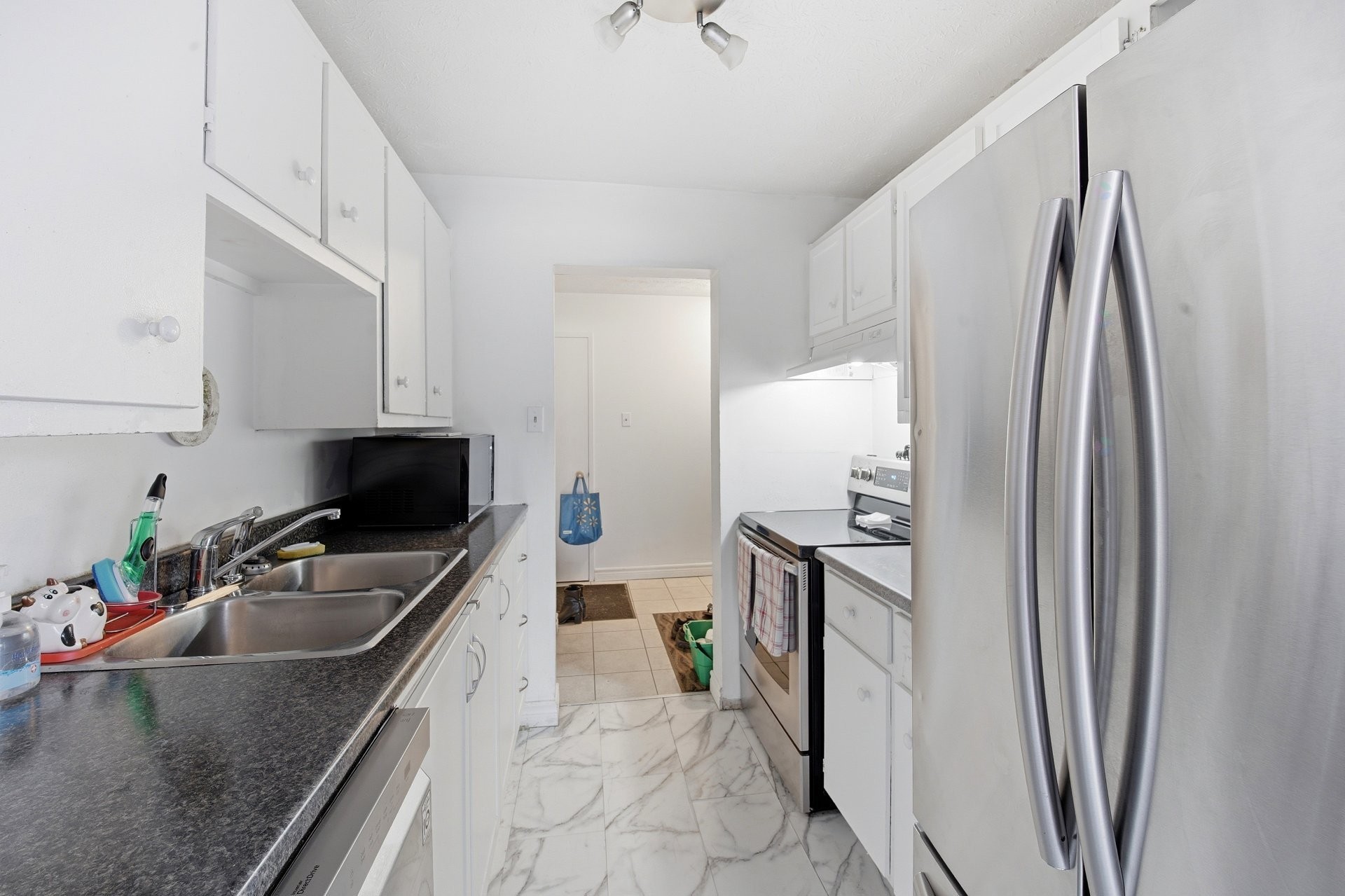 









4798


Rue de Gaspé

, 205,
Sherbrooke (Brompton/Rock Forest/Saint-Élie/Deauville),




QC
J1N2G5

